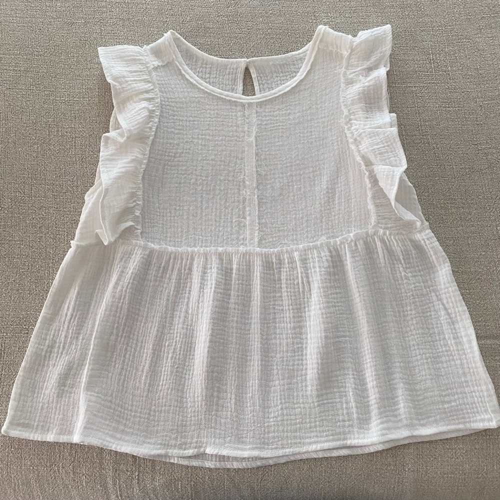 Dry Goods Textured Cotton Sleeveless Flutter Top White - Size M